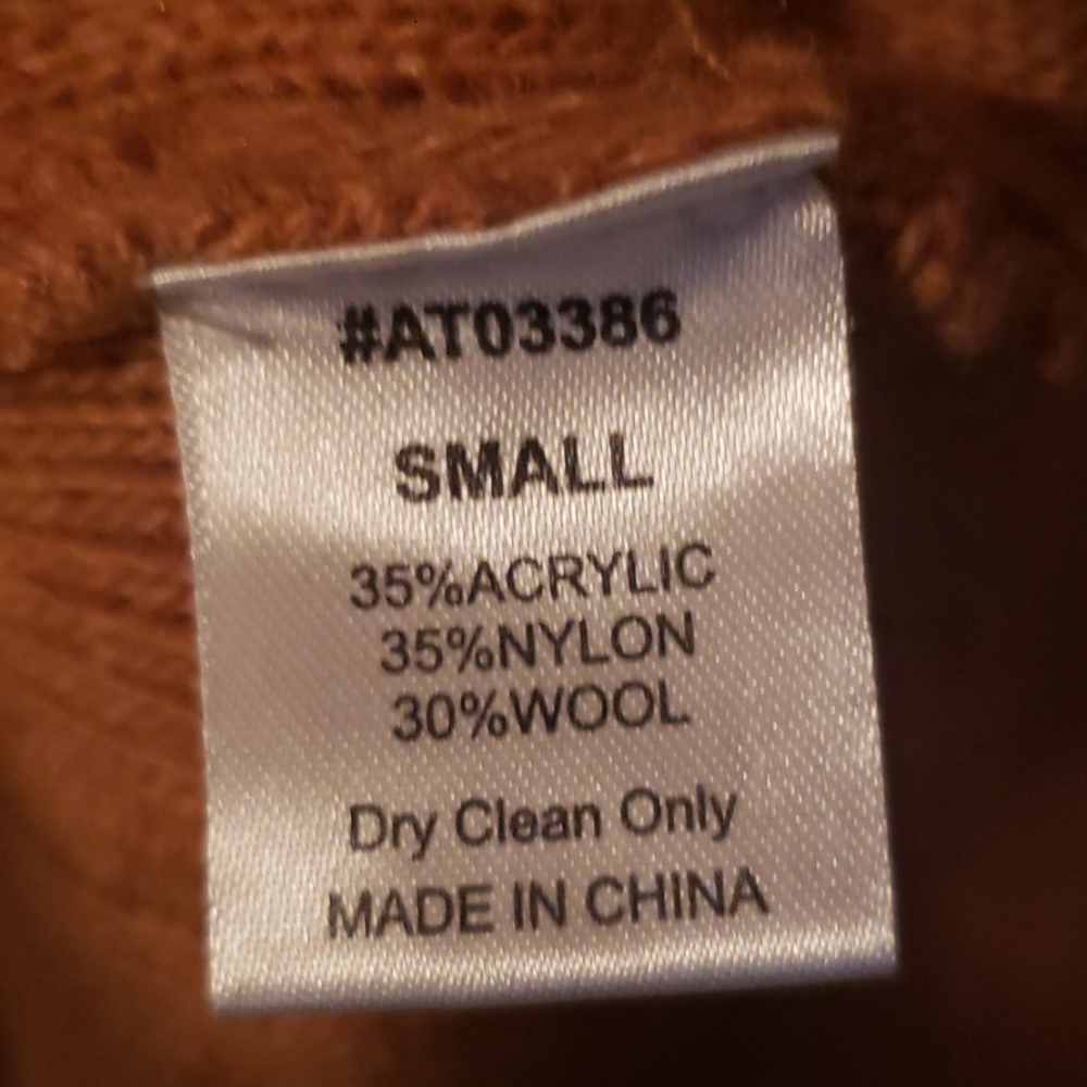 b.original Sweater - Picture 6 of 7